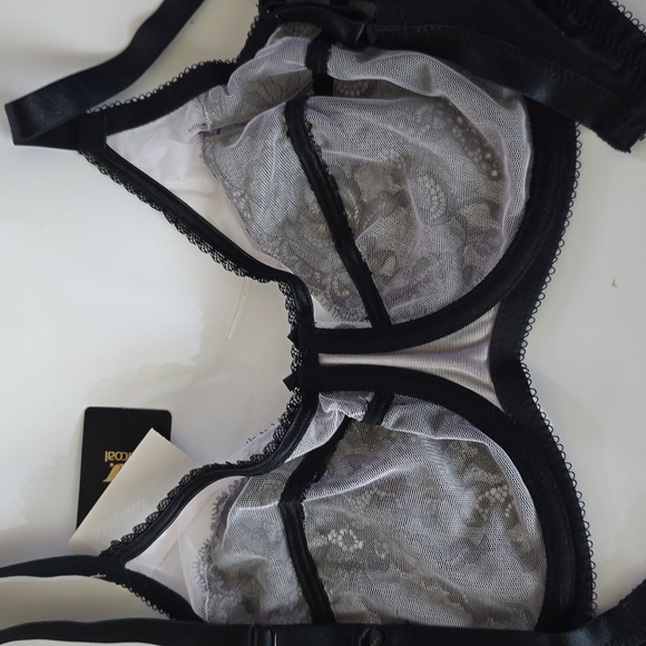 Wacoal Sheer Black Lace 38C Bra - Picture 8 of 9
